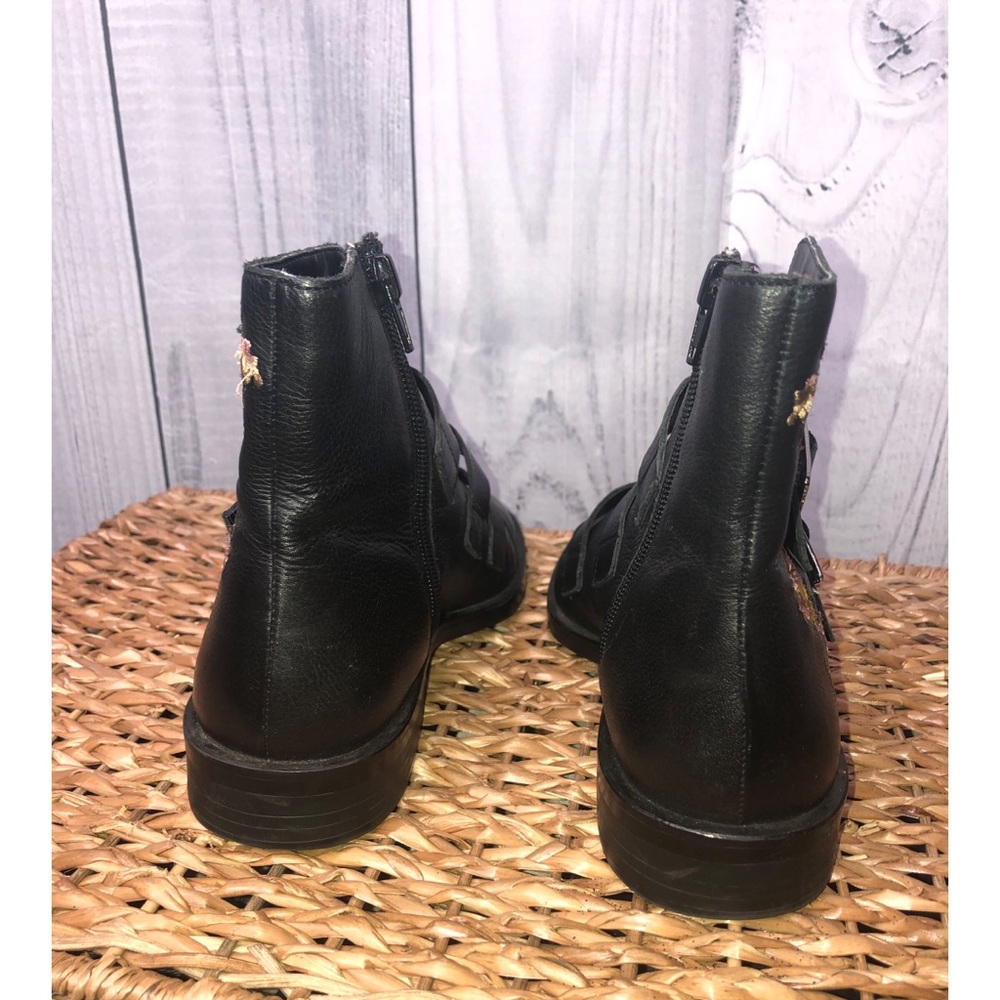🌸🌺🌼ZARA Leather Embroidered Ankle Boots Buckles Zip - Picture 4 of 10